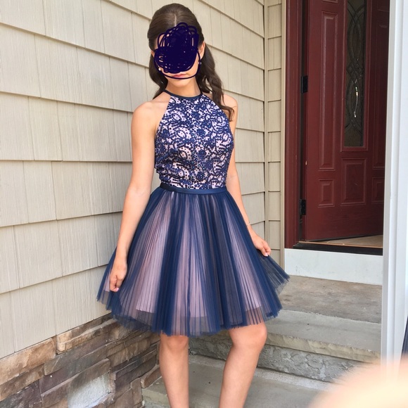 Madison James Prom, Homecoming Dress with clutch shown in first picture. - Picture 5 of 11